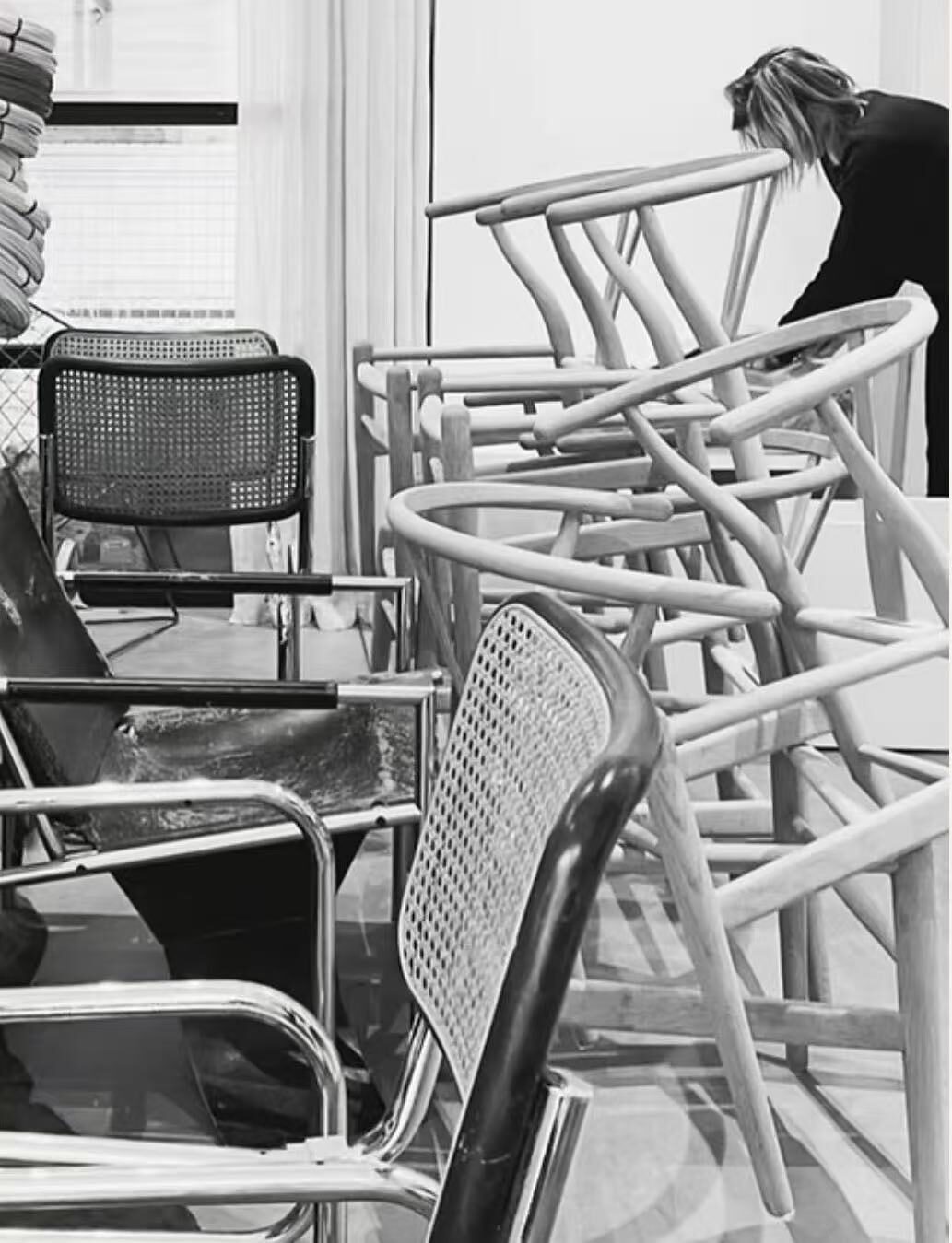 Furniture and design objects, black and white
